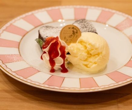お豆富チュロスアイス